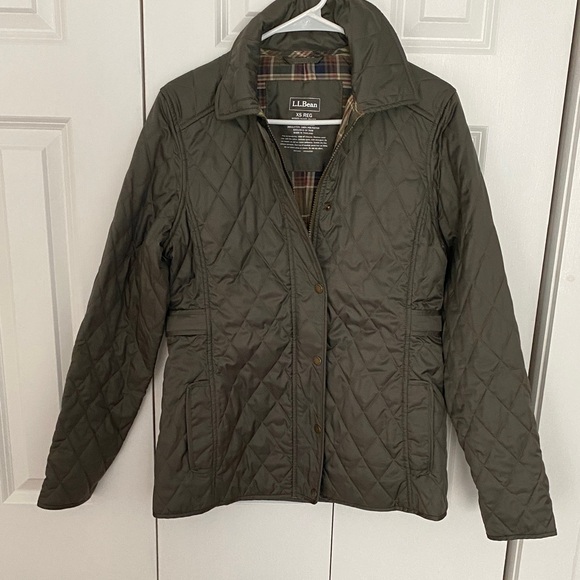 L.L. Bean Jackets & Blazers - L.L. Bean Women's Quilted Jacket in Olive